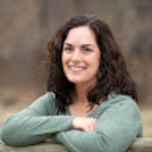 Meet your Posher, Eva